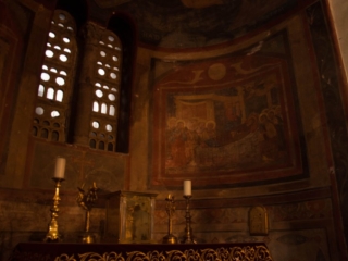 Altare navata sinistra nella Basilica di Santa Maria in Cosmedin