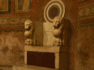 | Basilica Minore di Santa Maria in Cosmedin La Catedra episcopale